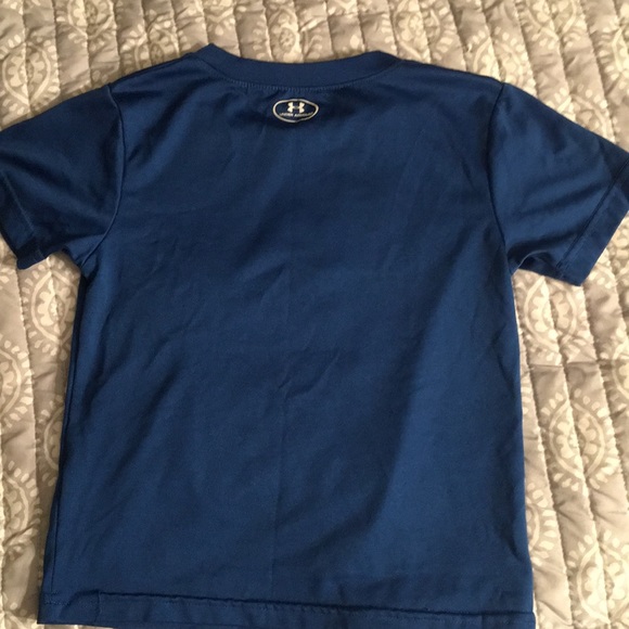 Under Armour t-shirt - Picture 3 of 3